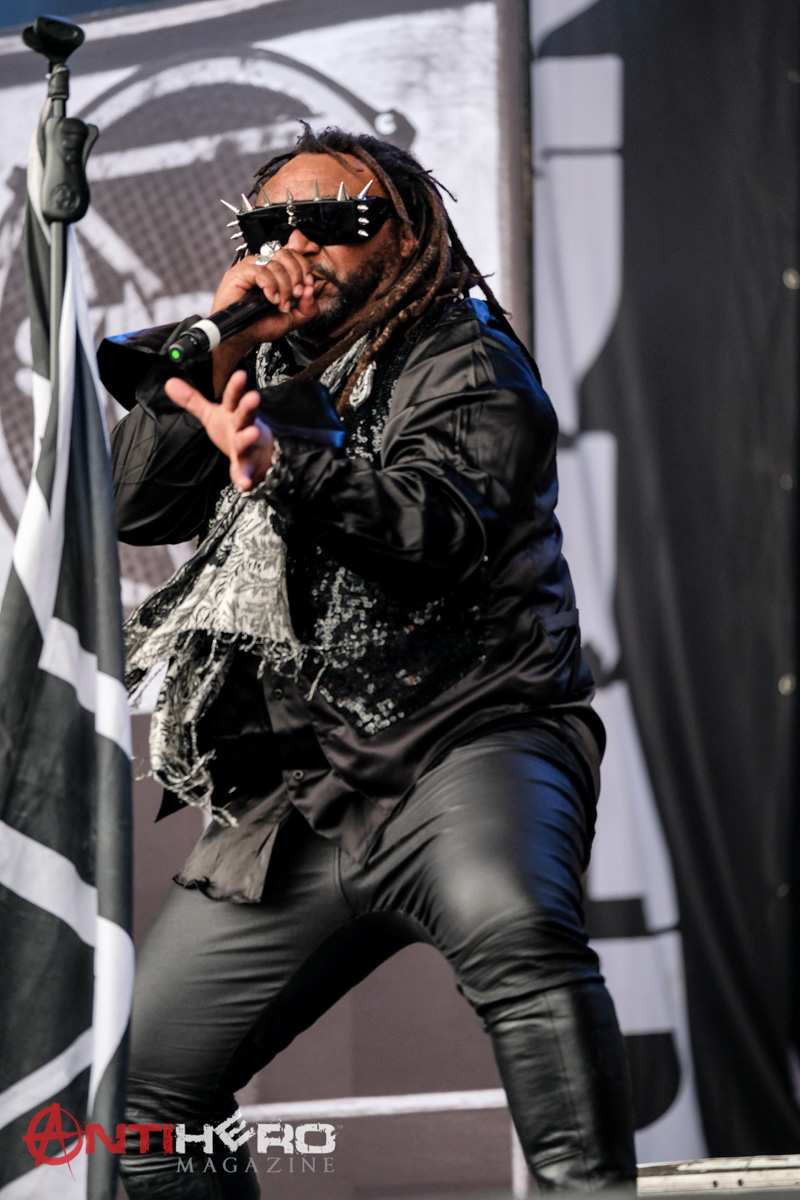 Skindred