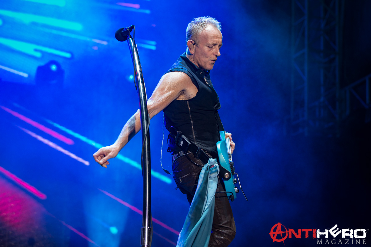 Def Leppard