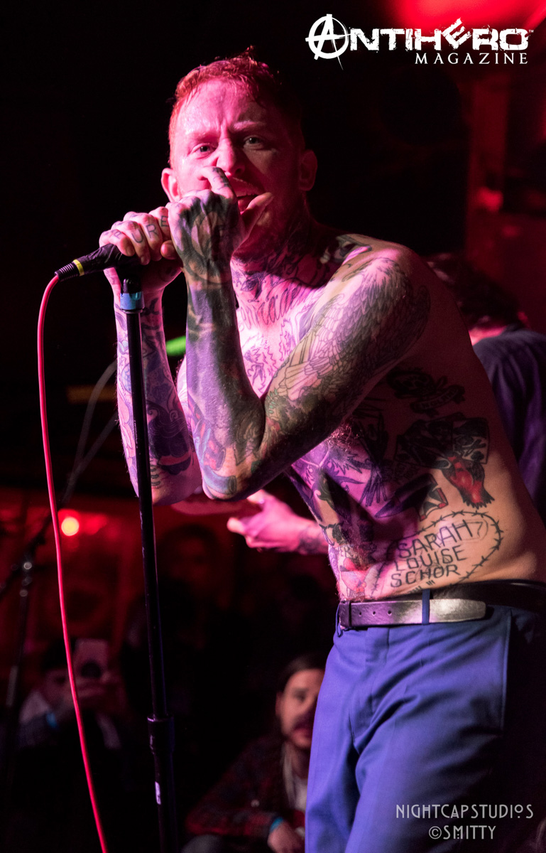Frank Carter and the Rattlesnakes