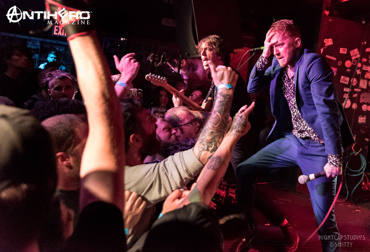 Frank Carter and the Rattlesnakes