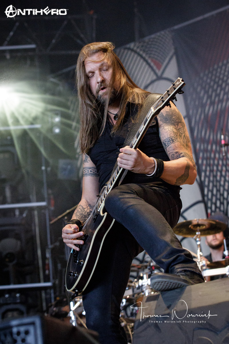 AMORPHIS-thomas-woroniak-4