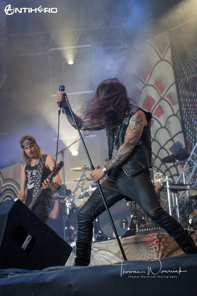 AMORPHIS-thomas-woroniak-9