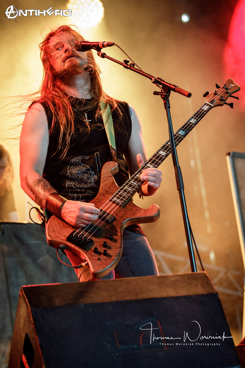 ENSLAVED-thomas-woroniak-17