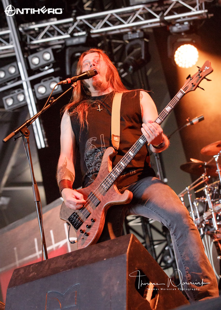 ENSLAVED-thomas-woroniak-8