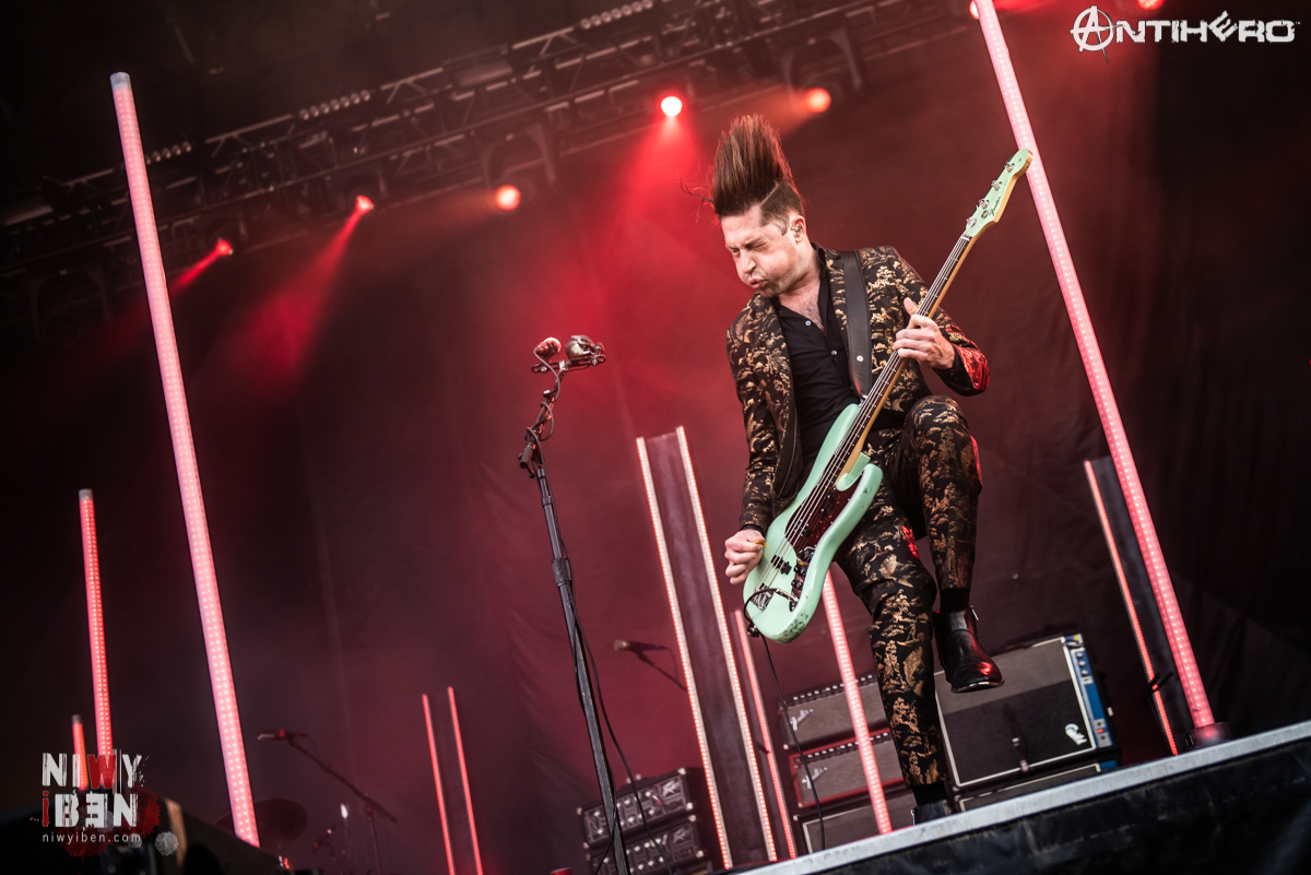 Queens Of The Stone Age