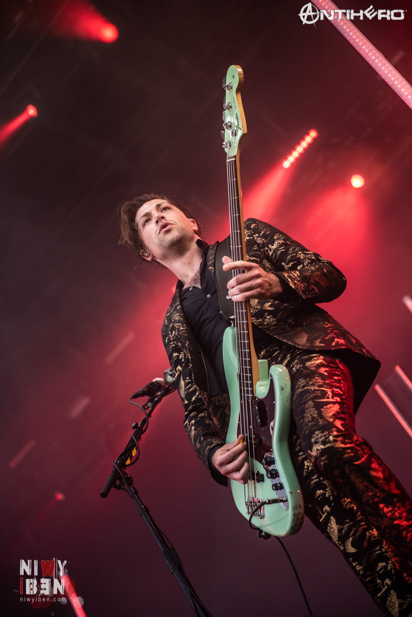 Queens Of The Stone Age