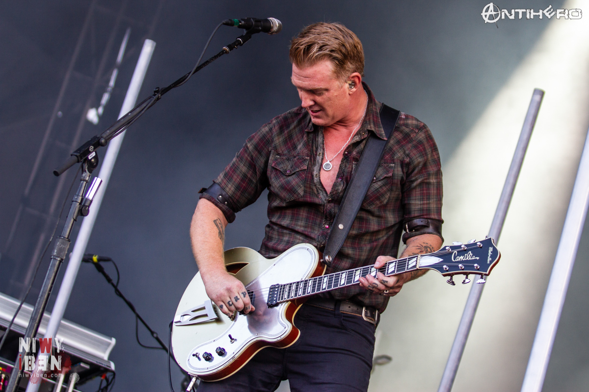 Queens Of The Stone Age