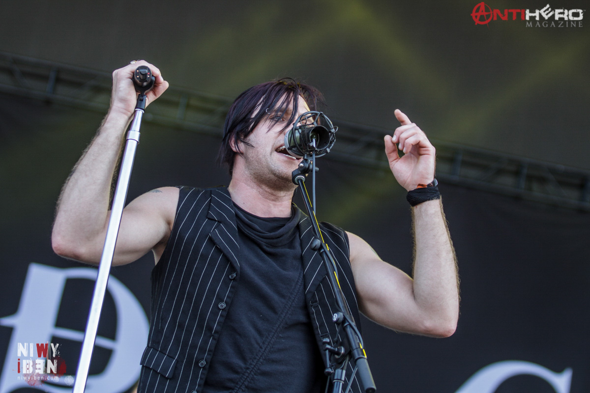 Three Days Grace