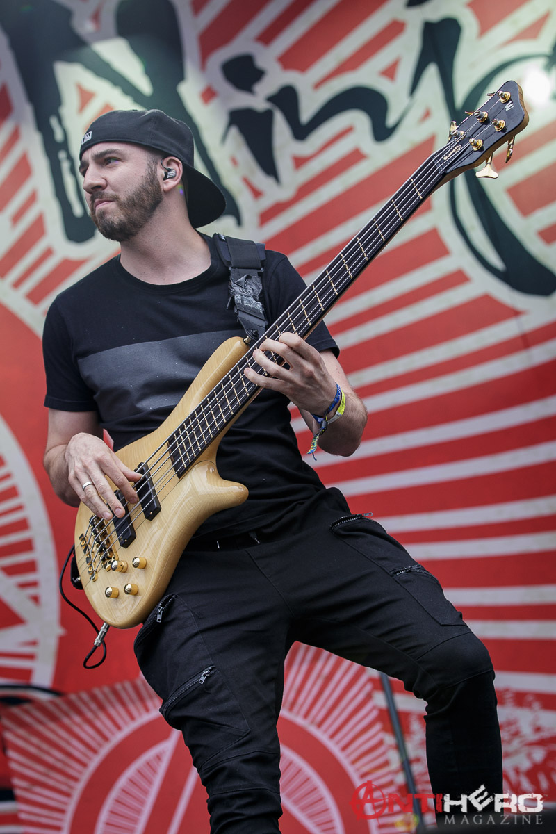 Twelve Foot Ninja