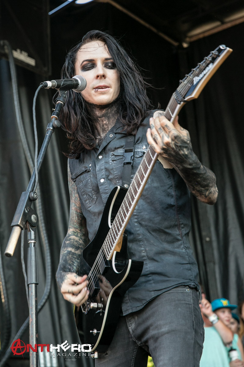 Motionless In White