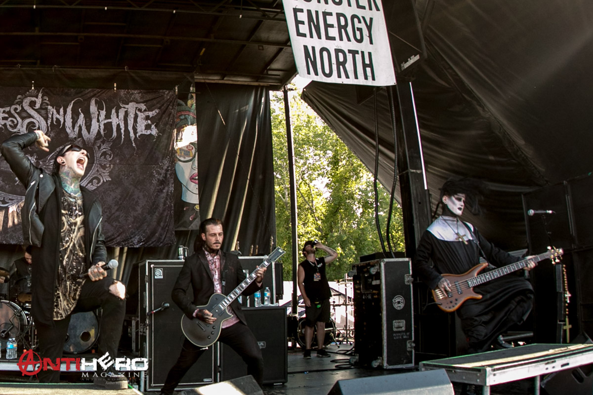 Motionless In White