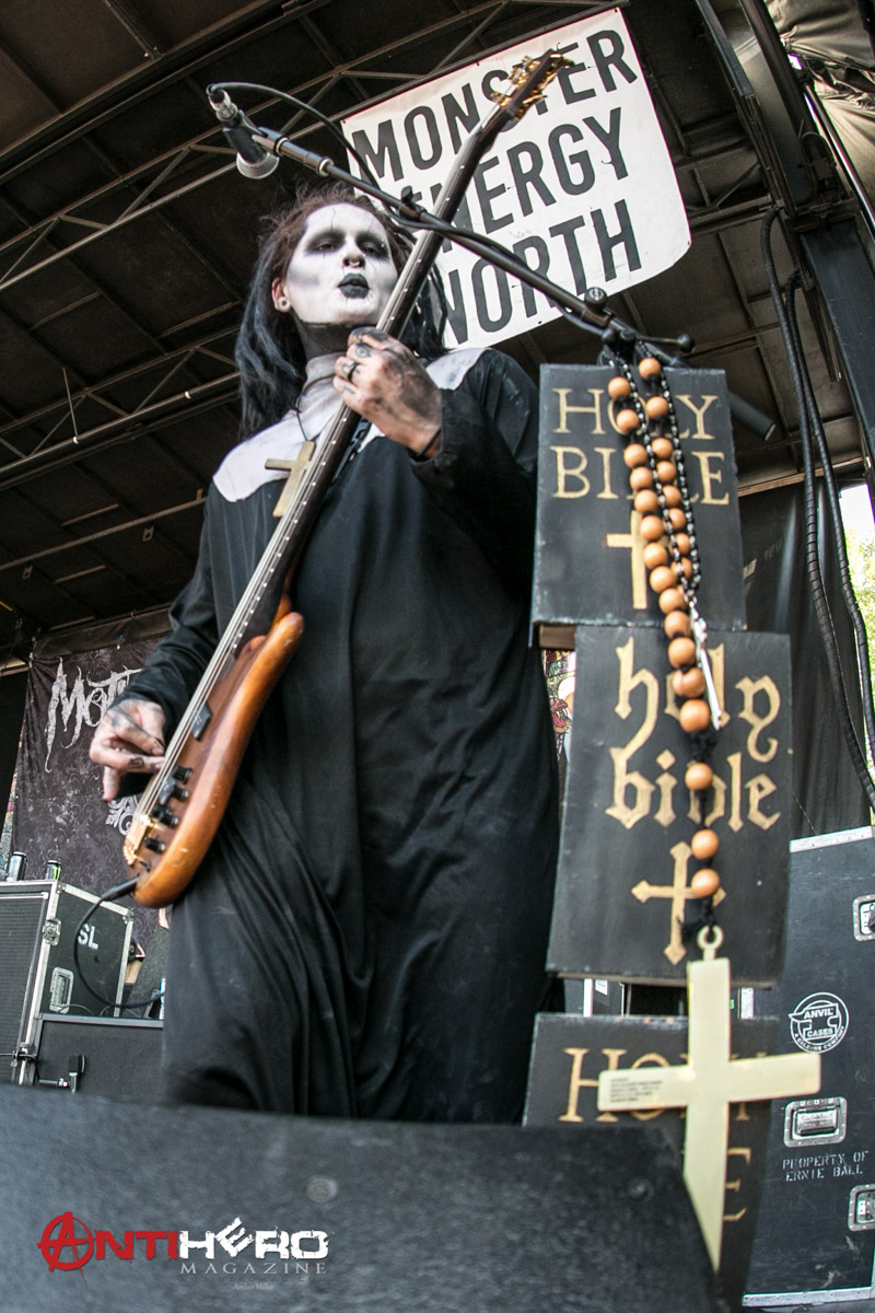 Motionless In White