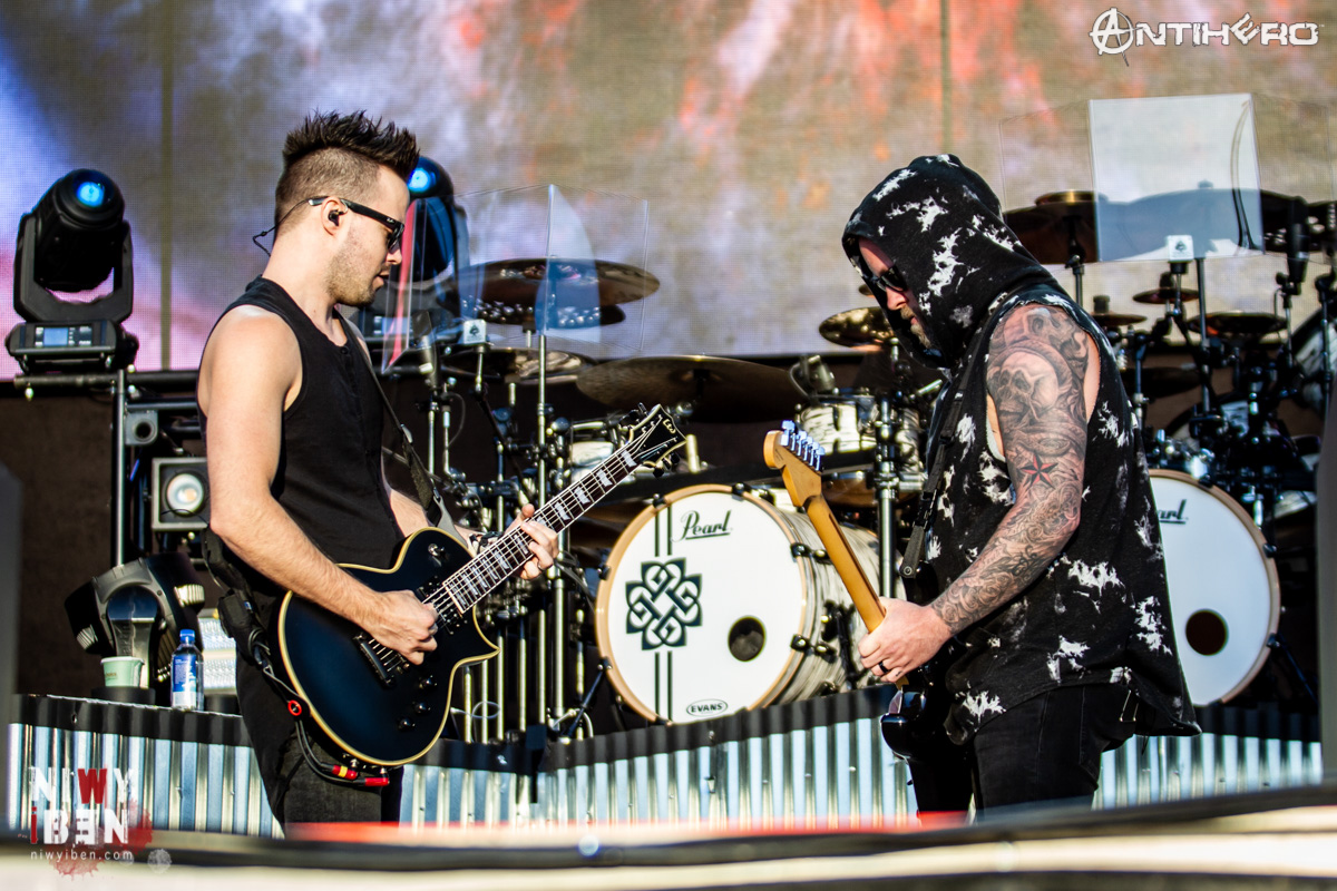Breaking Benjamin