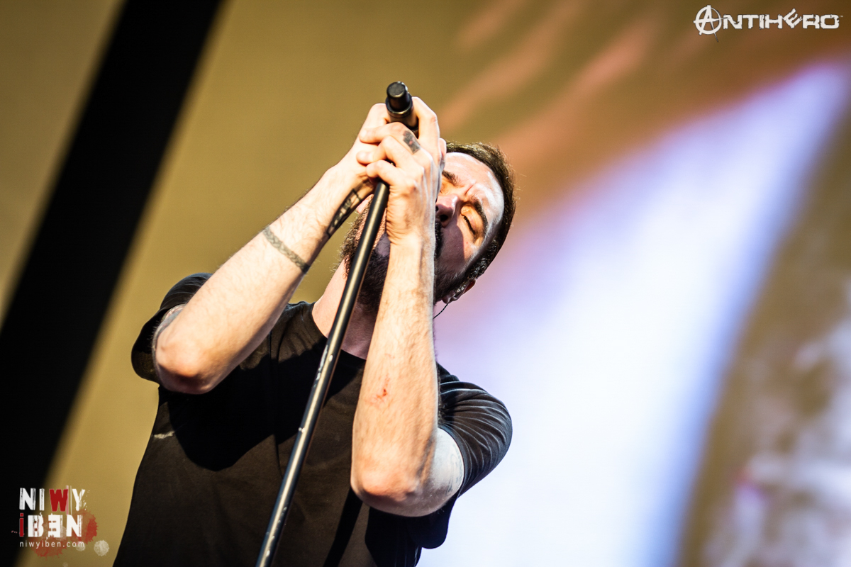 Breaking Benjamin