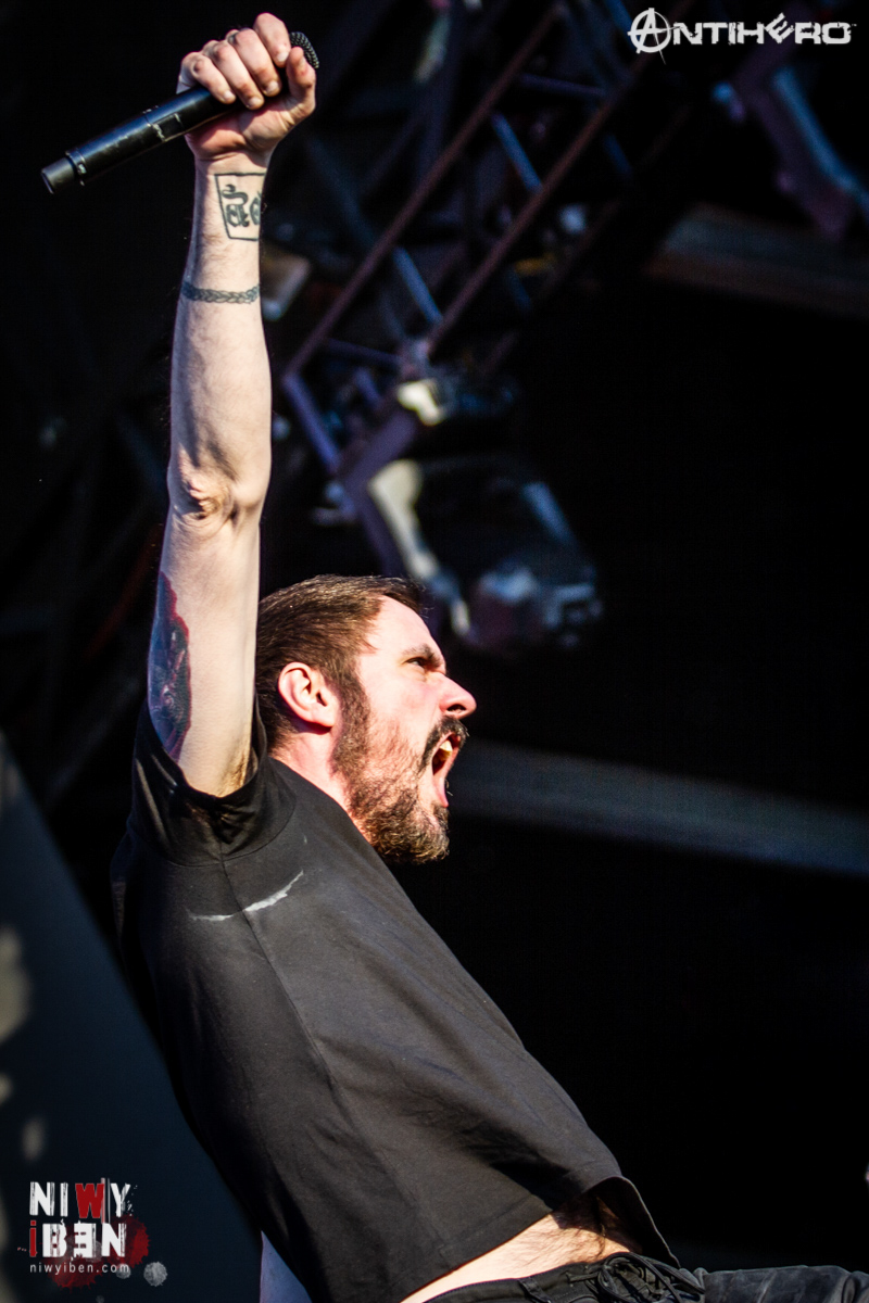 Breaking Benjamin