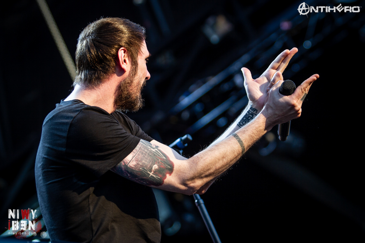 Breaking Benjamin