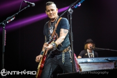 Hollywood Vampires