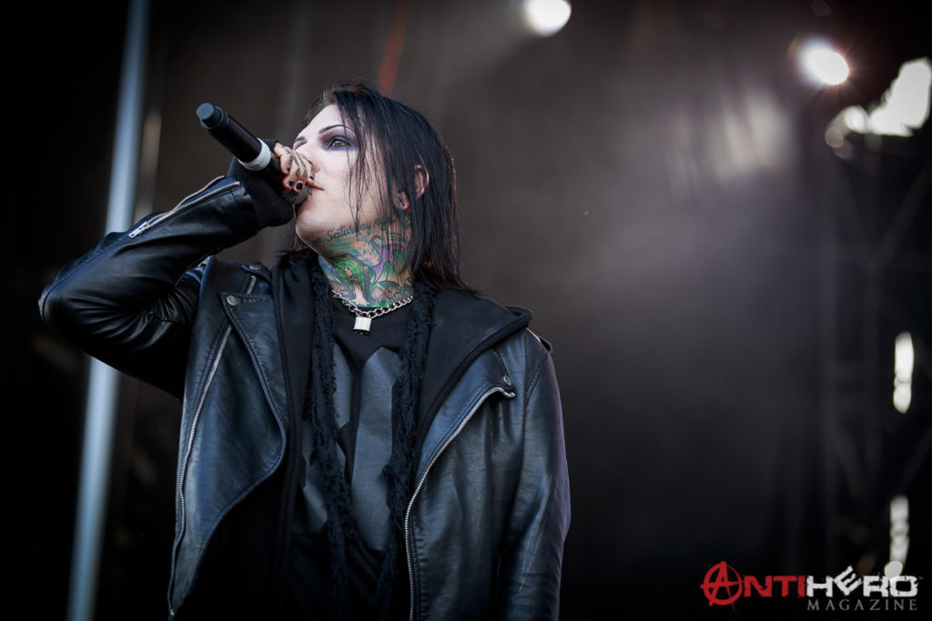 Concert Photos: MOTIONLESS IN WHITE at Louder Than Life 2016 - Antihero ...